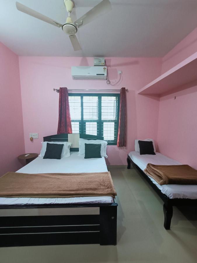 Maanyatha Home Stay Manipal Ngoại thất bức ảnh