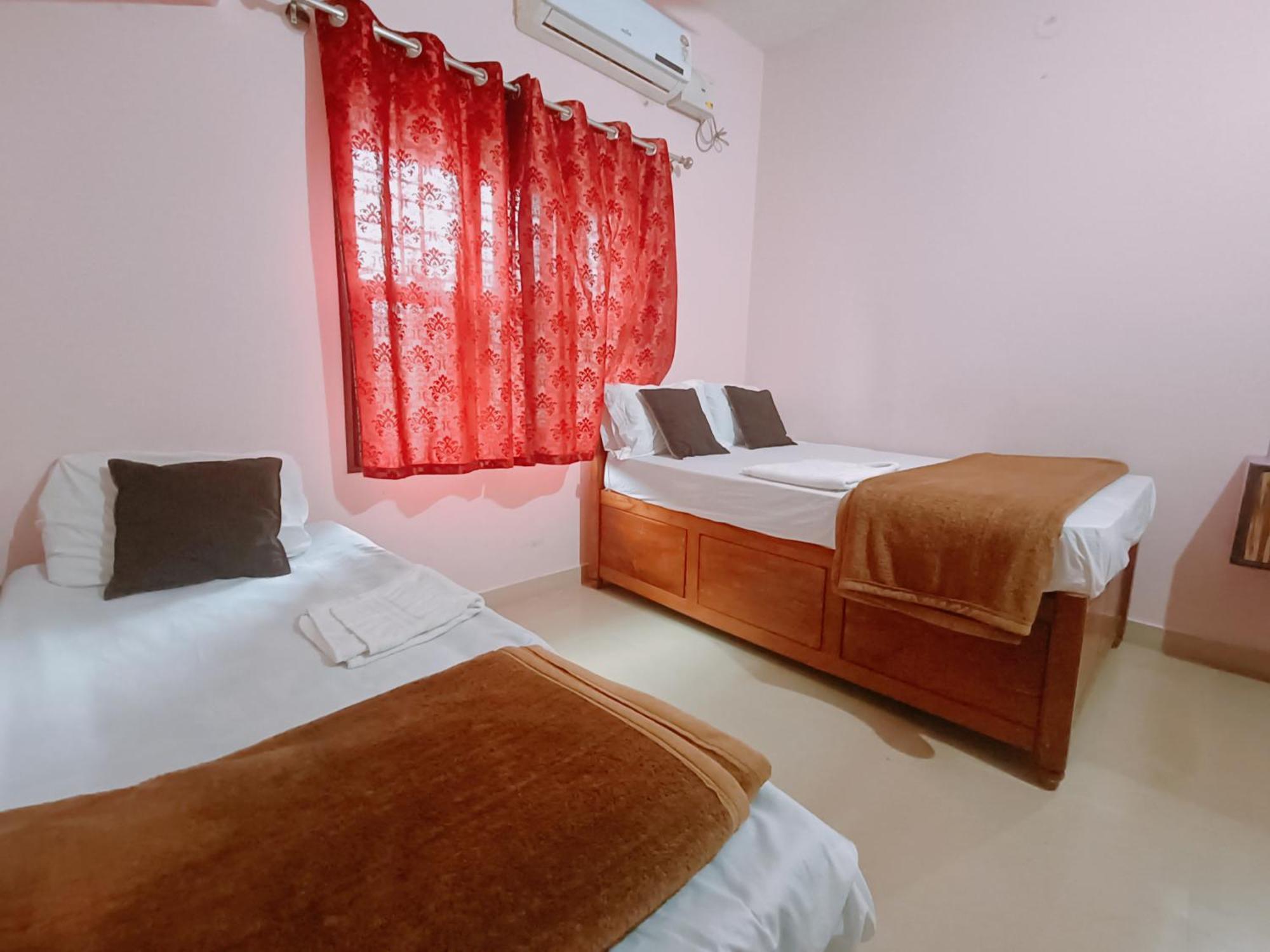Maanyatha Home Stay Manipal Phòng bức ảnh